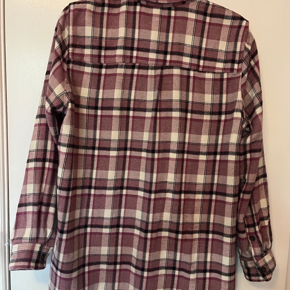 Flannel Oversized Ex-Boyfriend Shirt in Dark Plaid - Picture 2 of 6